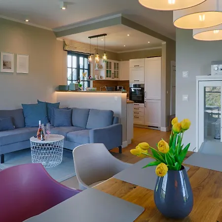 Reetland Am Meer - Premium Reetdachvilla Mit 3 Schlafzimmern, Sauna Und Kamin F27 Dranske Extérieur photo