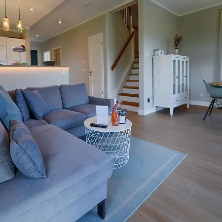 Reetland Am Meer - Premium Reetdachvilla Mit 3 Schlafzimmern, Sauna Und Kamin F27 Dranske Extérieur photo