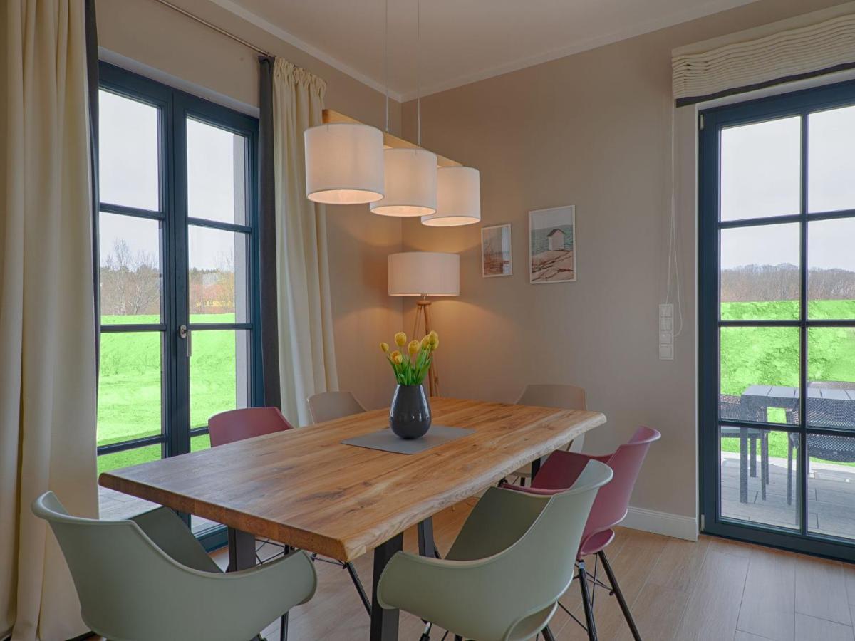 Reetland Am - Premium Reetdachvilla Mit 3 Schlafzimmern, Sauna Und Kamin F27