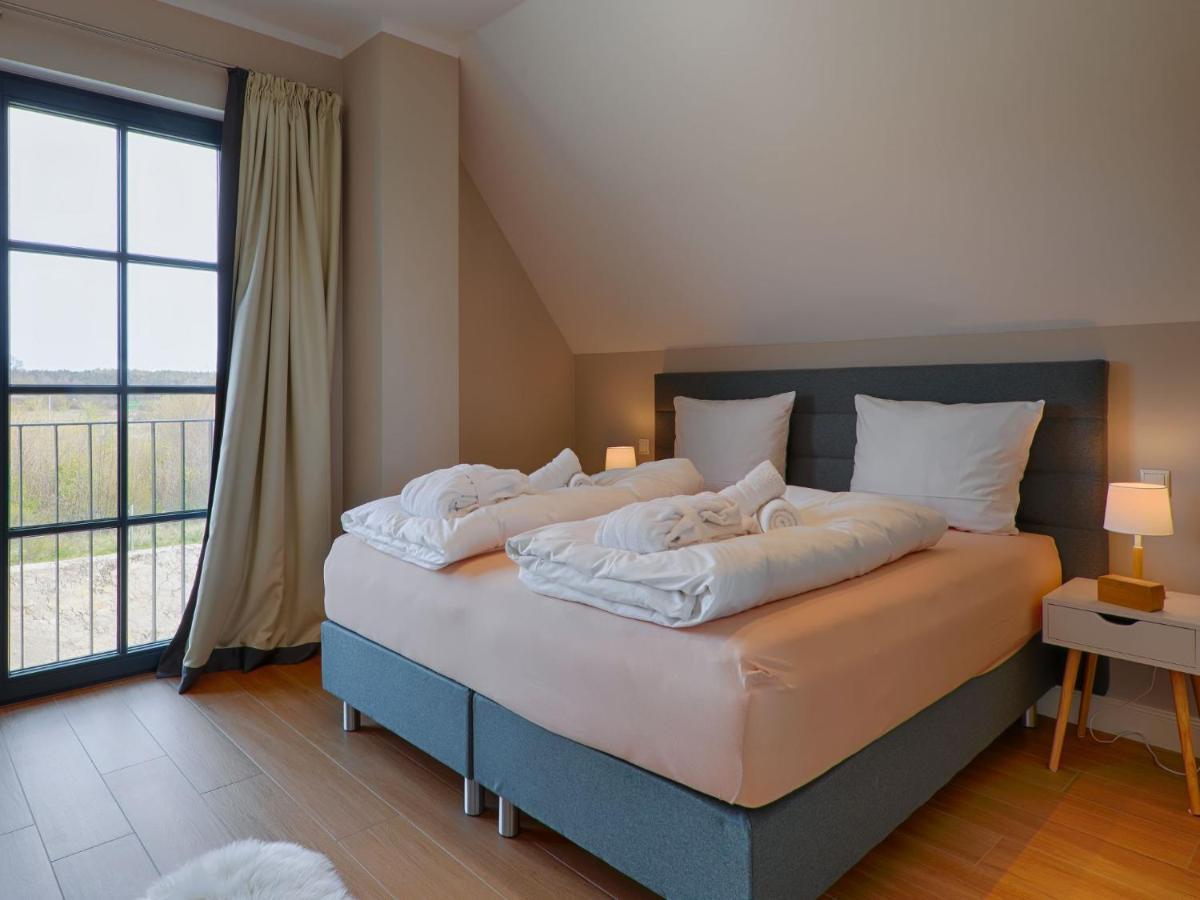 Reetland Am - Premium Reetdachvilla Mit 3 Schlafzimmern, Sauna Und Kamin F27 Hébergement de vacances Dranske